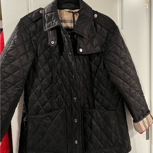 Burberry women jacket size Medium black